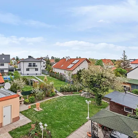 Sky9 Luxury Four-bedroom With Private Whirlpool Voesendorf
